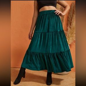 RUFFLE HEM VELVET A-LINE SKIRT PLUS SIZE